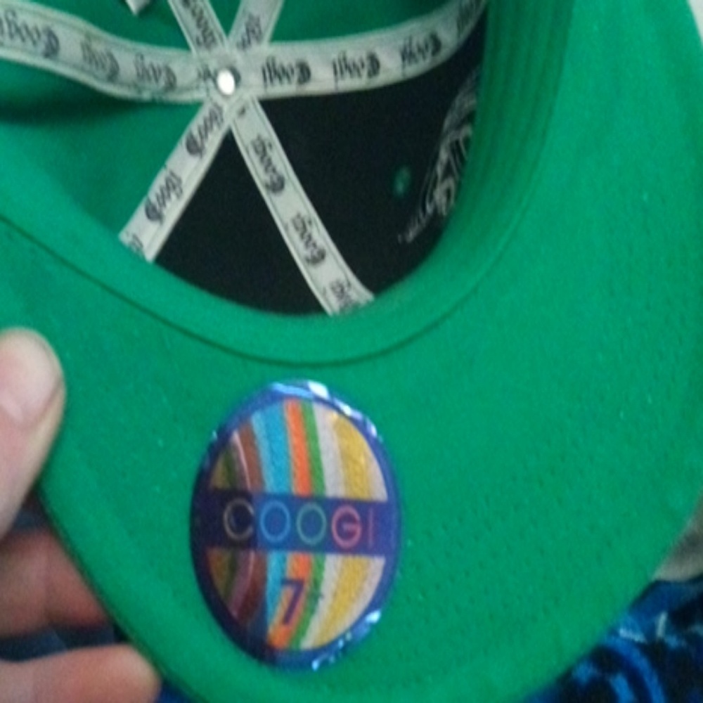 Hat - Picture 4 of 4